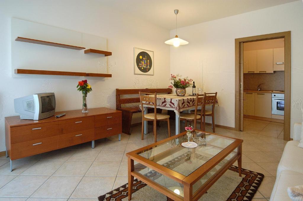 Hotel Karinhall Тренто Екстериор снимка